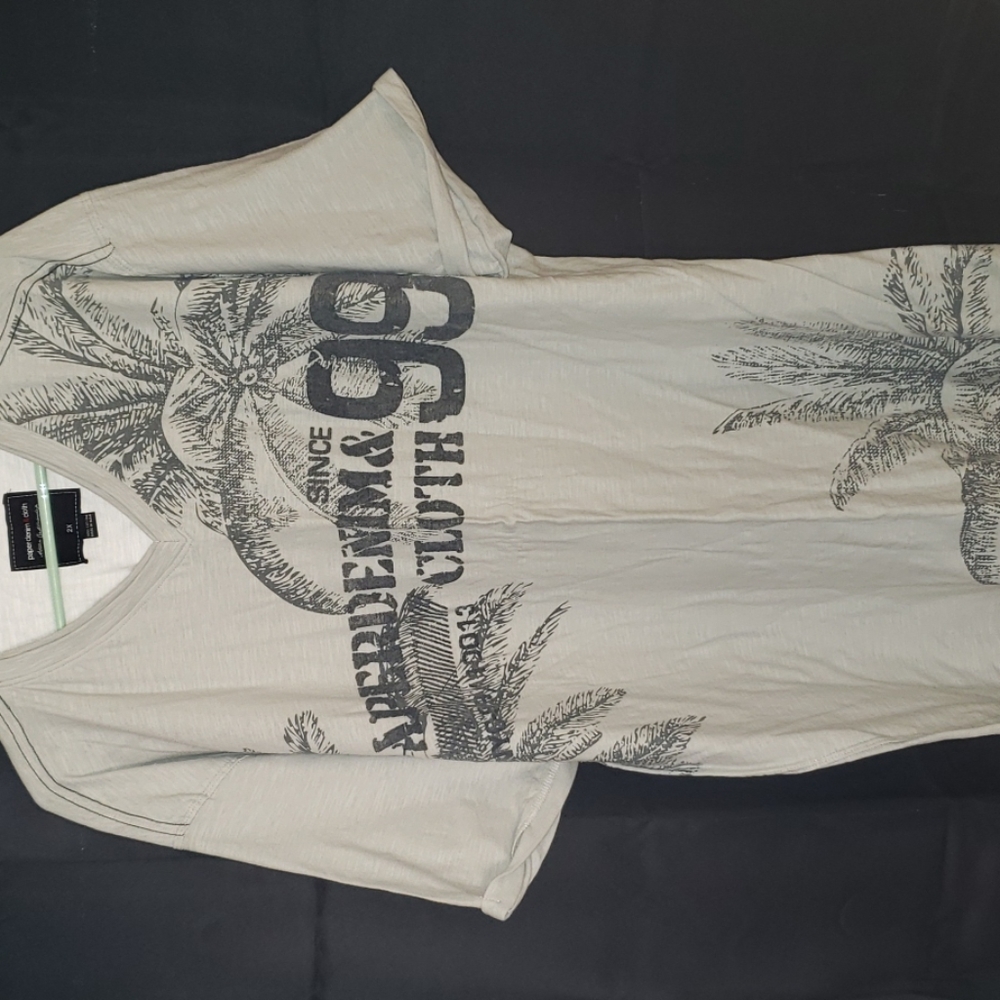 Mens tshirt
